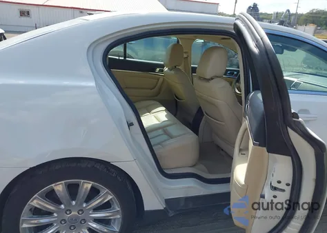 2009 Lincoln Mks из США, поврежденный, VIN 1LNHM93R19G629689